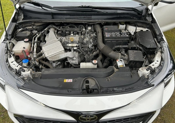Toyota Corolla cena 60900 przebieg: 126000, rok produkcji 2020 z Lębork małe 277